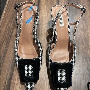 BiBi Lou Houndstooth Slingback Flats – Size 8